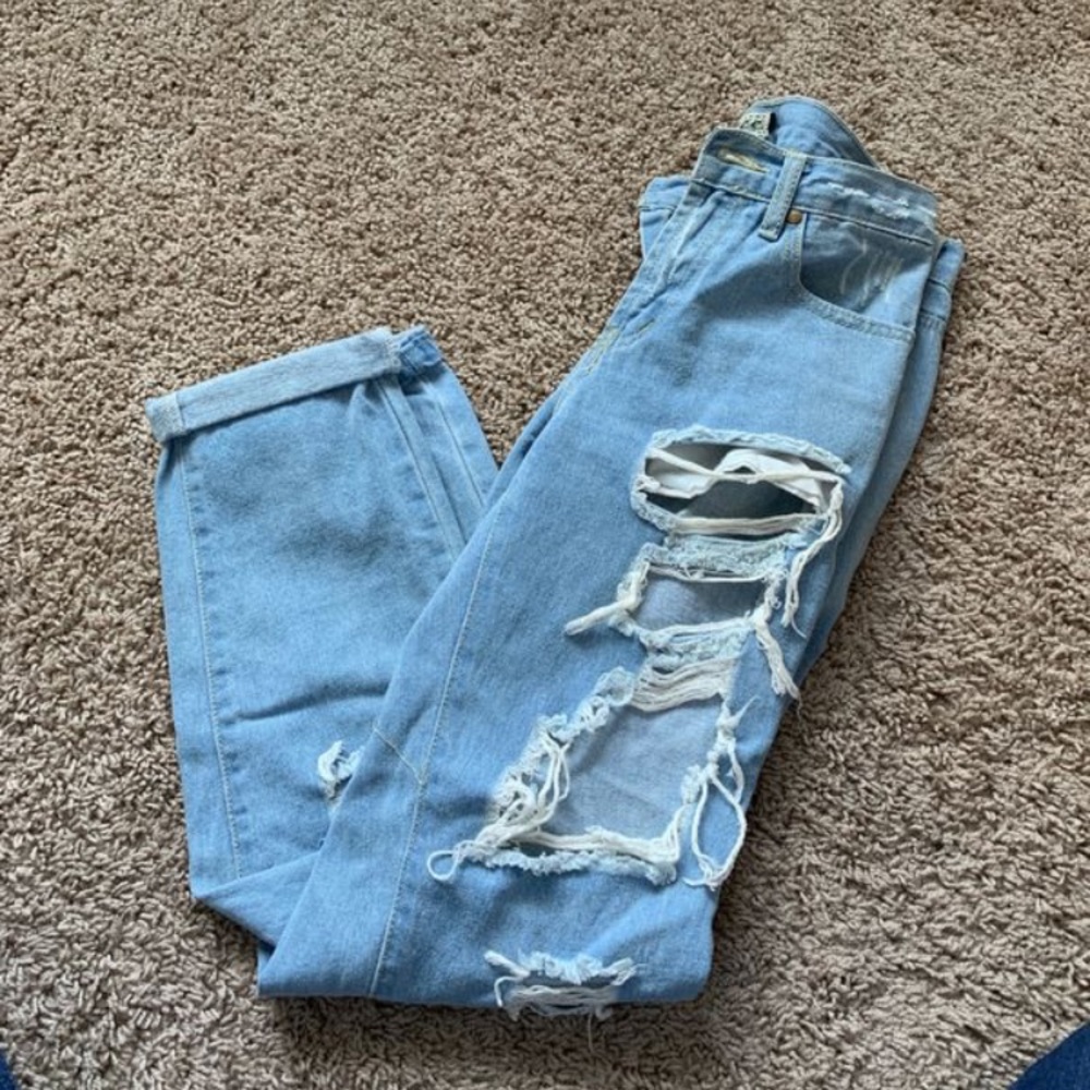 Boohoo ripped jeans